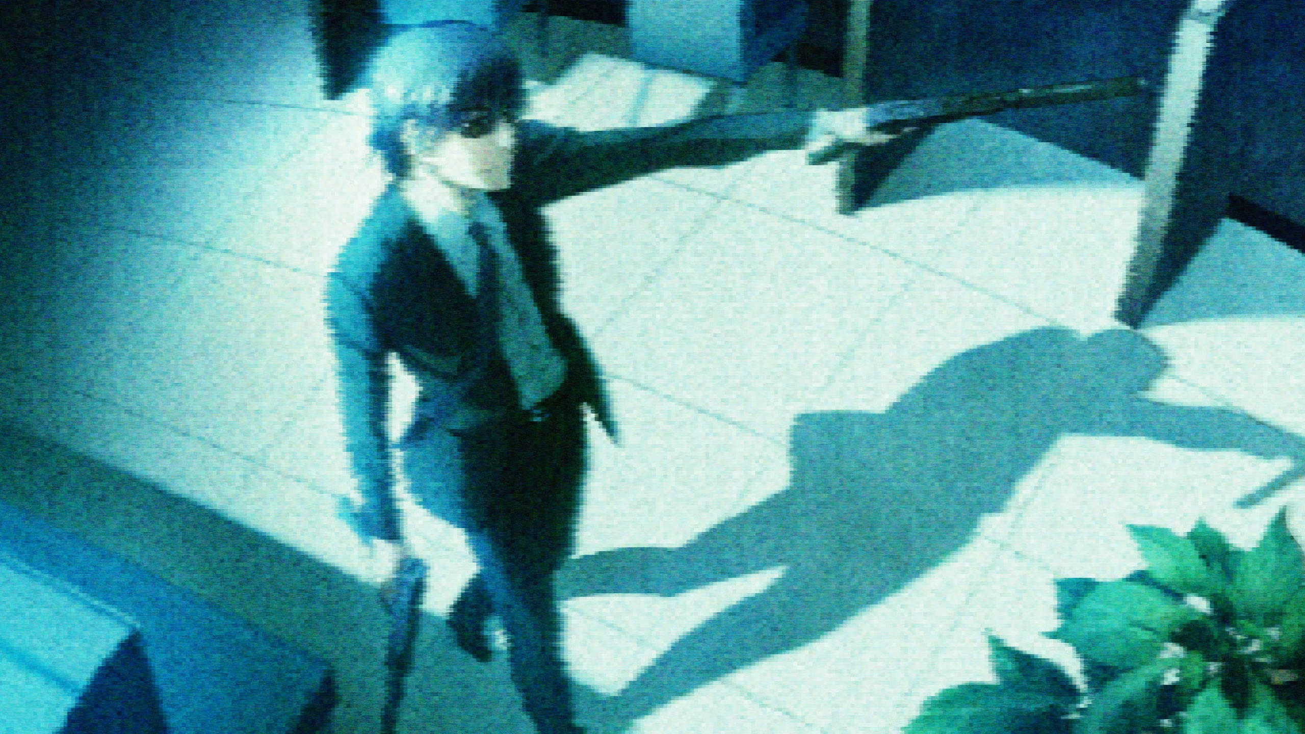 071_bla001bL